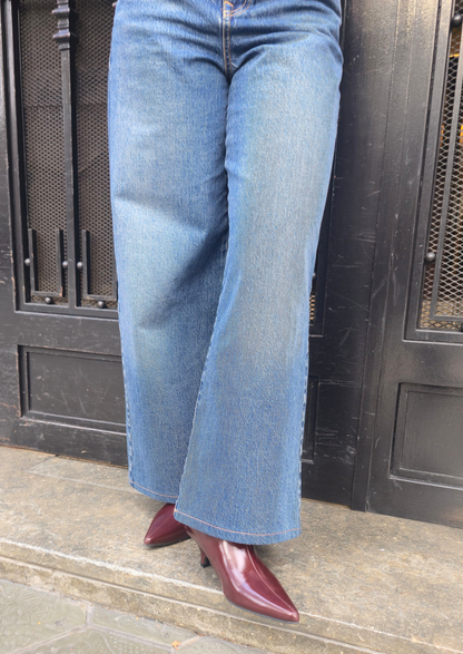 Siena - Botín de charol acabado en punta