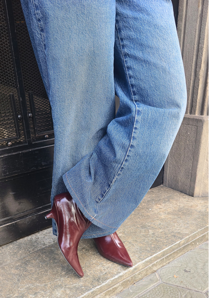 Siena - Botín de charol acabado en punta