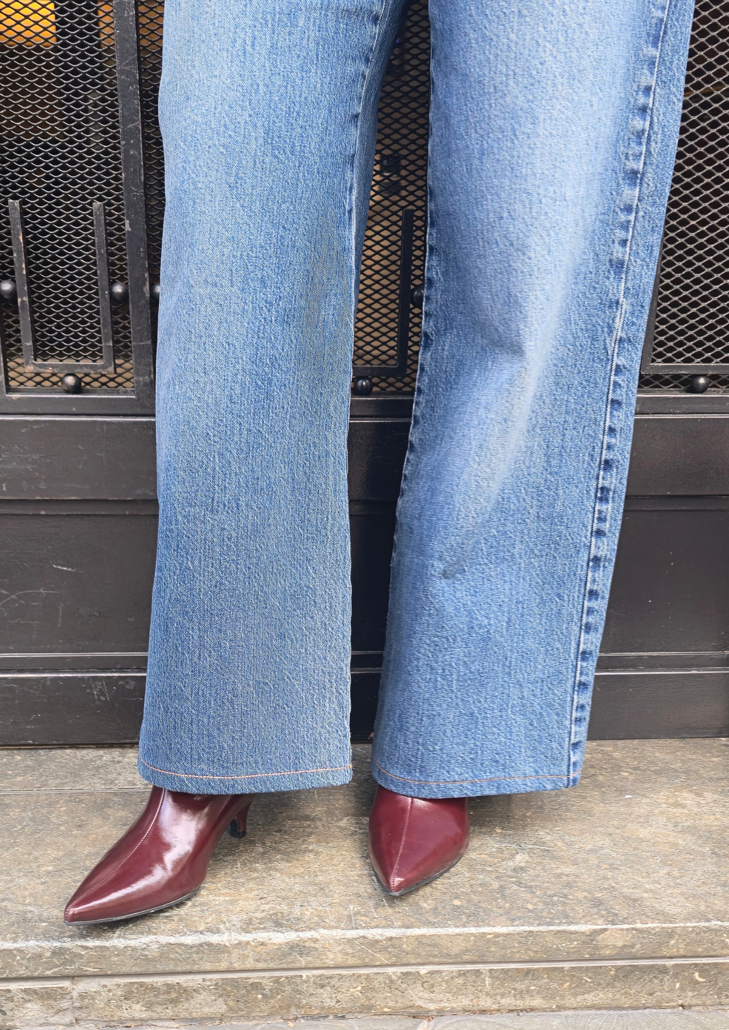 Siena - Botín de charol acabado en punta