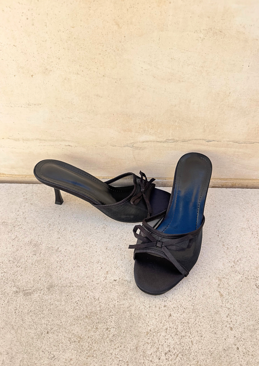 Alba - Sandalias mule de tacón fino