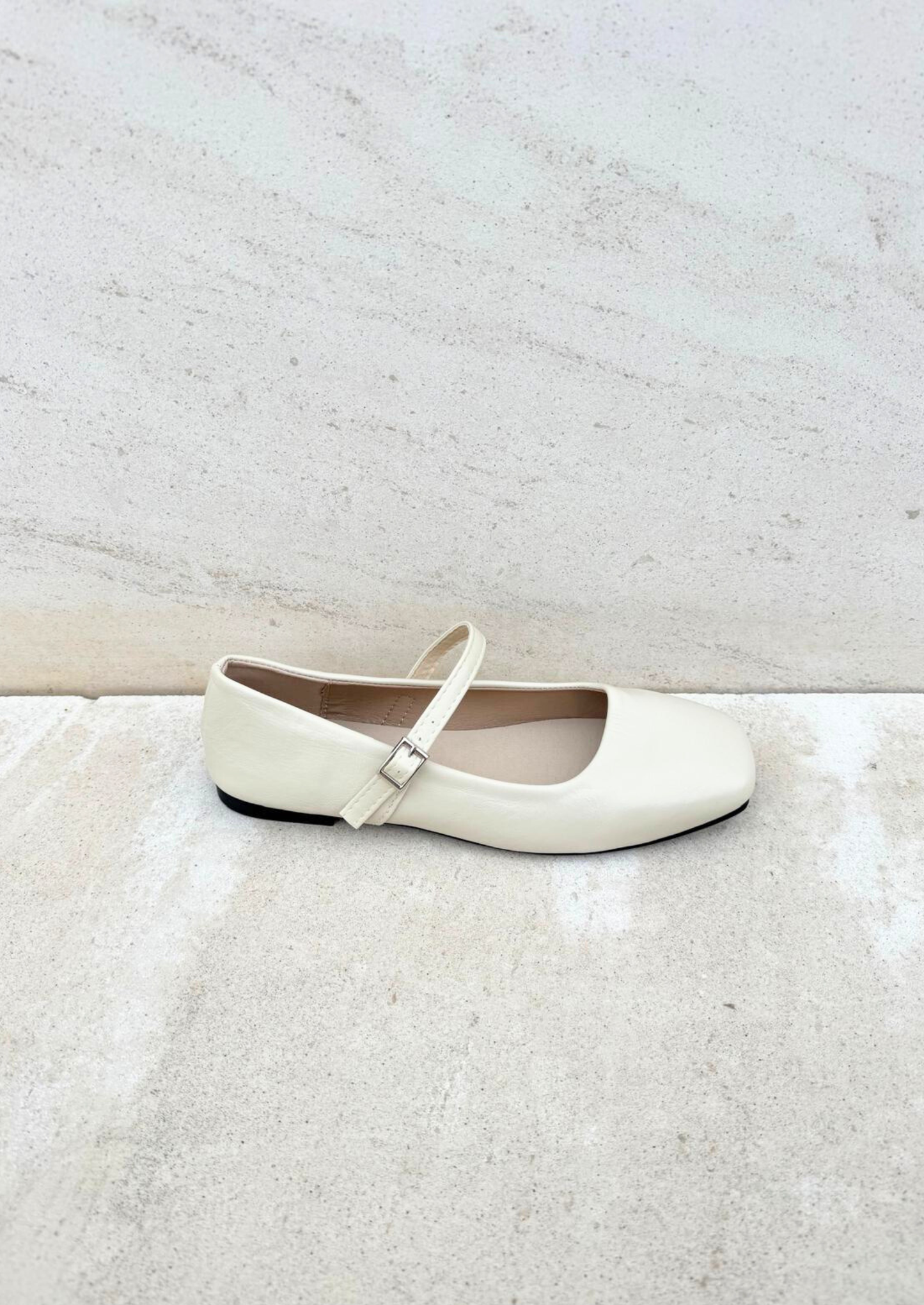 Noa - Bailarina de punta cuadrada con tira en el empeine